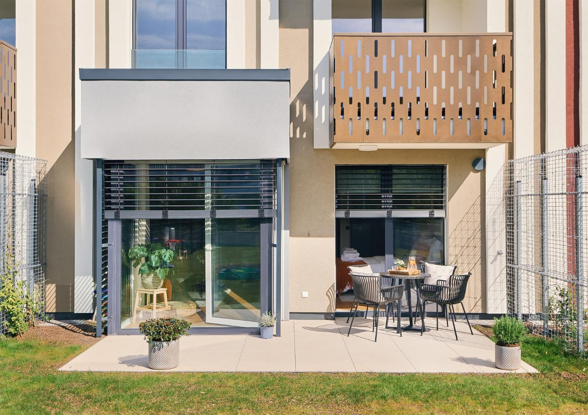 Beta Home - Garage, Air Condition, Garden, At Metro Praha Exteriér fotografie
